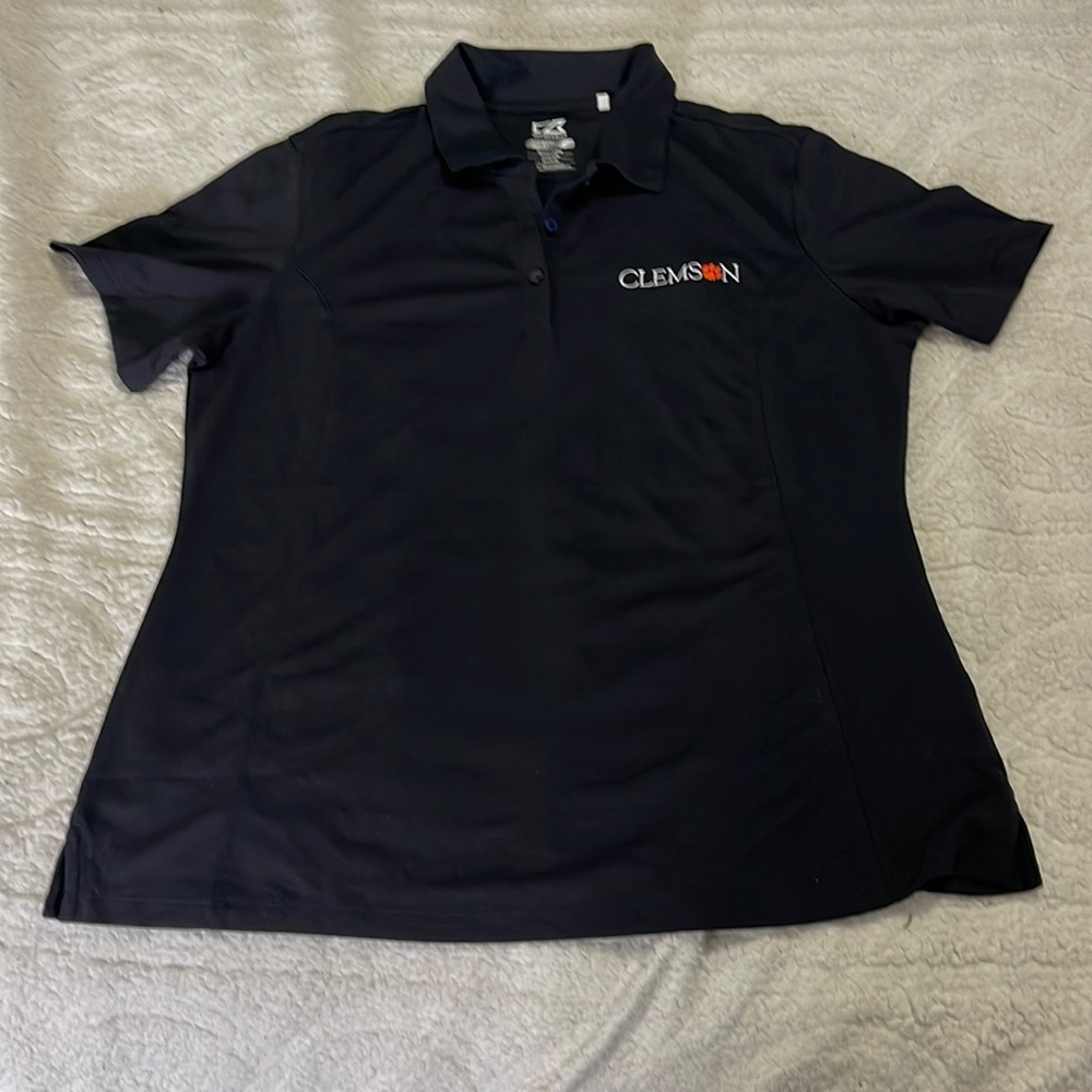 Women’s short sleeve top